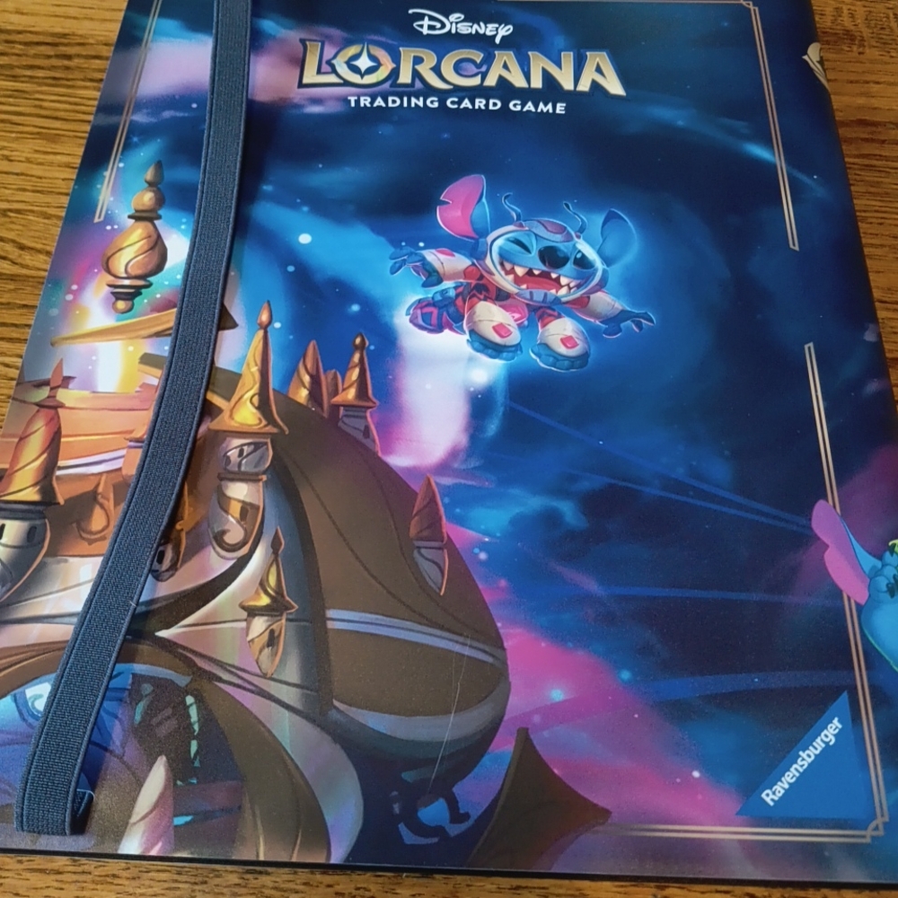 Stitch Trading Card Binder - Blue and Pink - Picture 4 of 6